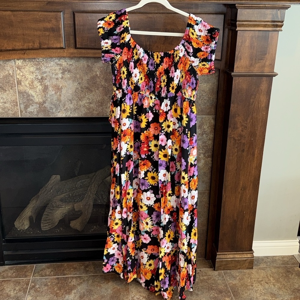 Torrid Maxi Challis Off-Shoulder Dress bright color flower smocked top 14/16 (1) - Picture 9 of 10